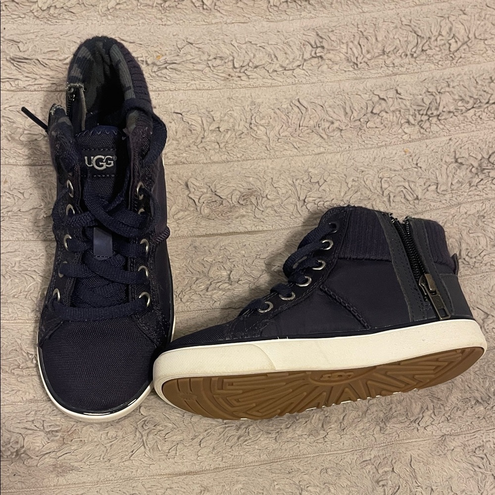 UGG Kids Dark Blue High-Top Sneakers